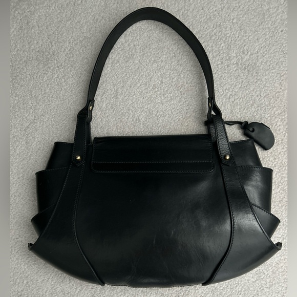 FENDI Y2K Grande Tuc Nero Black Leather Gold Lock Bag - Picture 4 of 12